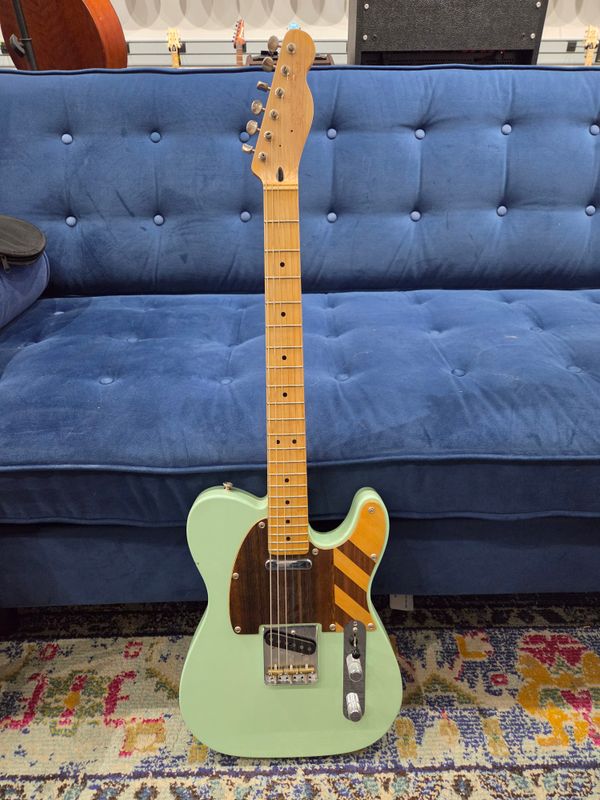 Used Fender Vintera 50's Modified Telecaster Surf Green w/case