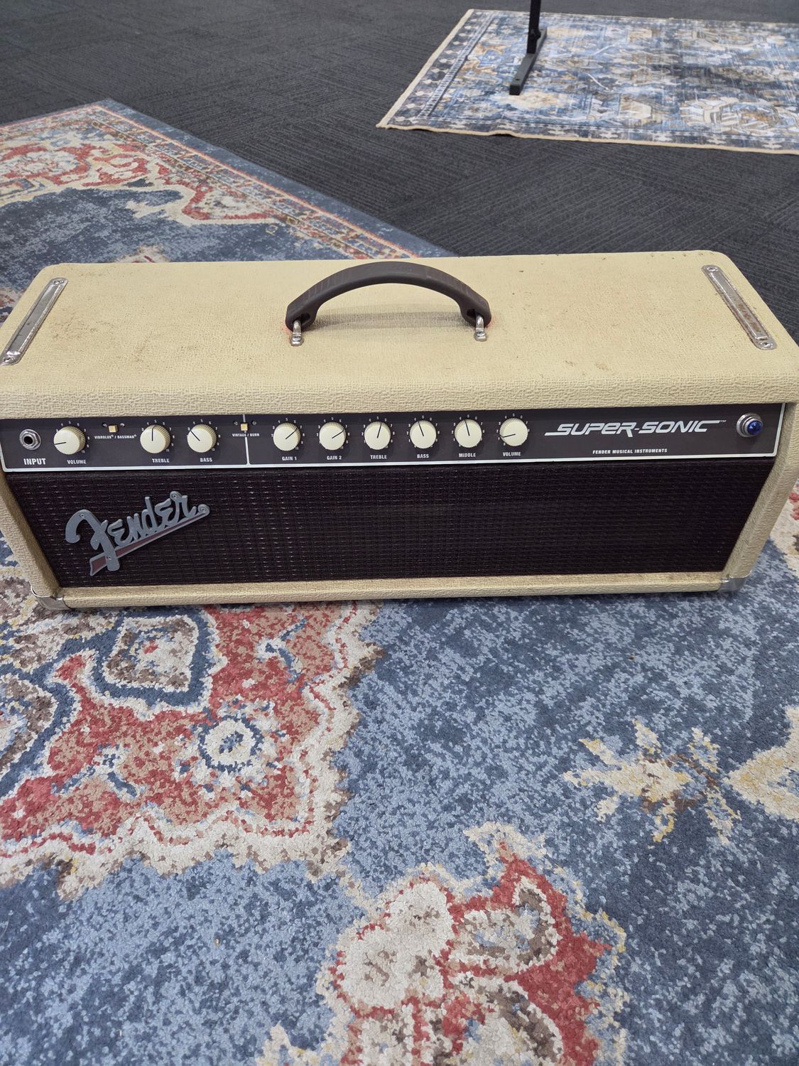 Used Fender Super Sonic 60 amp head