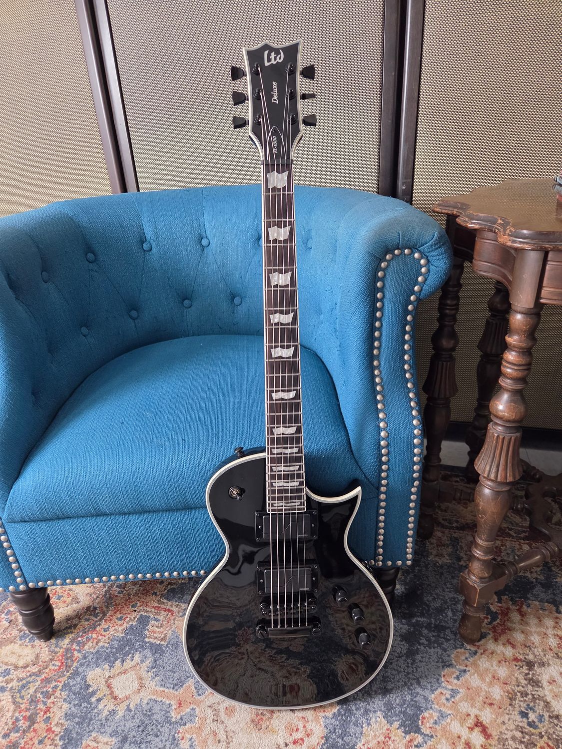 Used ESP LTD EC-1000 Black fluence