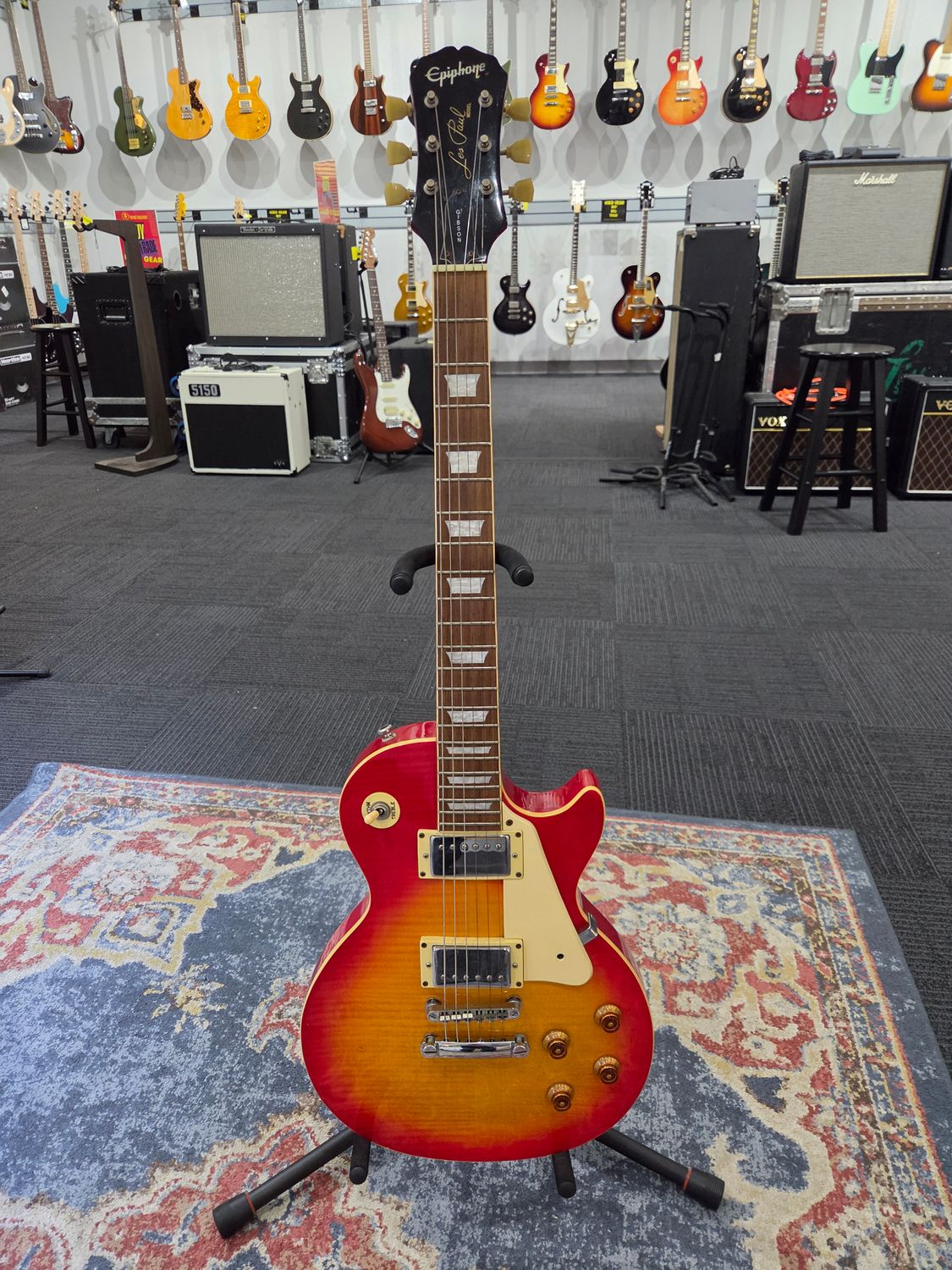 Used Epiphone Standard Les Paul