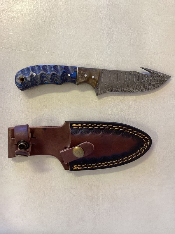 Damascus Steel Gut-hook &amp; Skinning Style TK-112