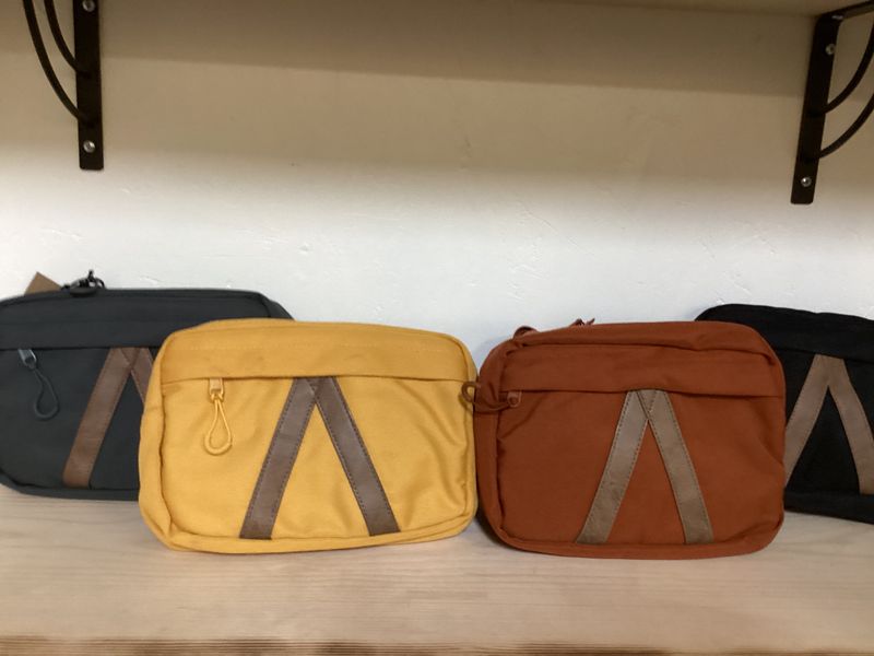 Sidekick Crossbody