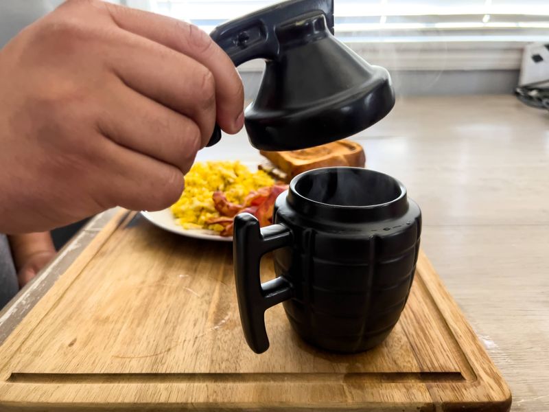CALIBER GOURMET / CAMPCO - Caliber Gourmet Grenade Mug with Lid