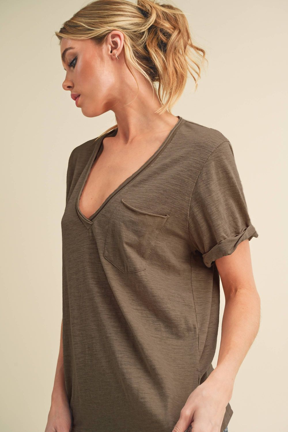 AEMI + CO - 8286DK Zoie V-Neck Short Sleeve Top 5: Chocolate / Contemporary / M