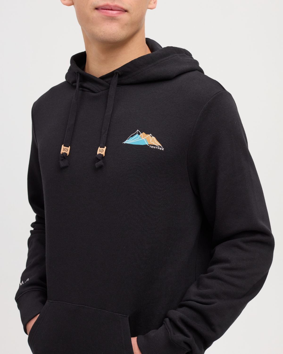 tentree Mountainscape Hoodie – Meteorite Black/Pale Oak