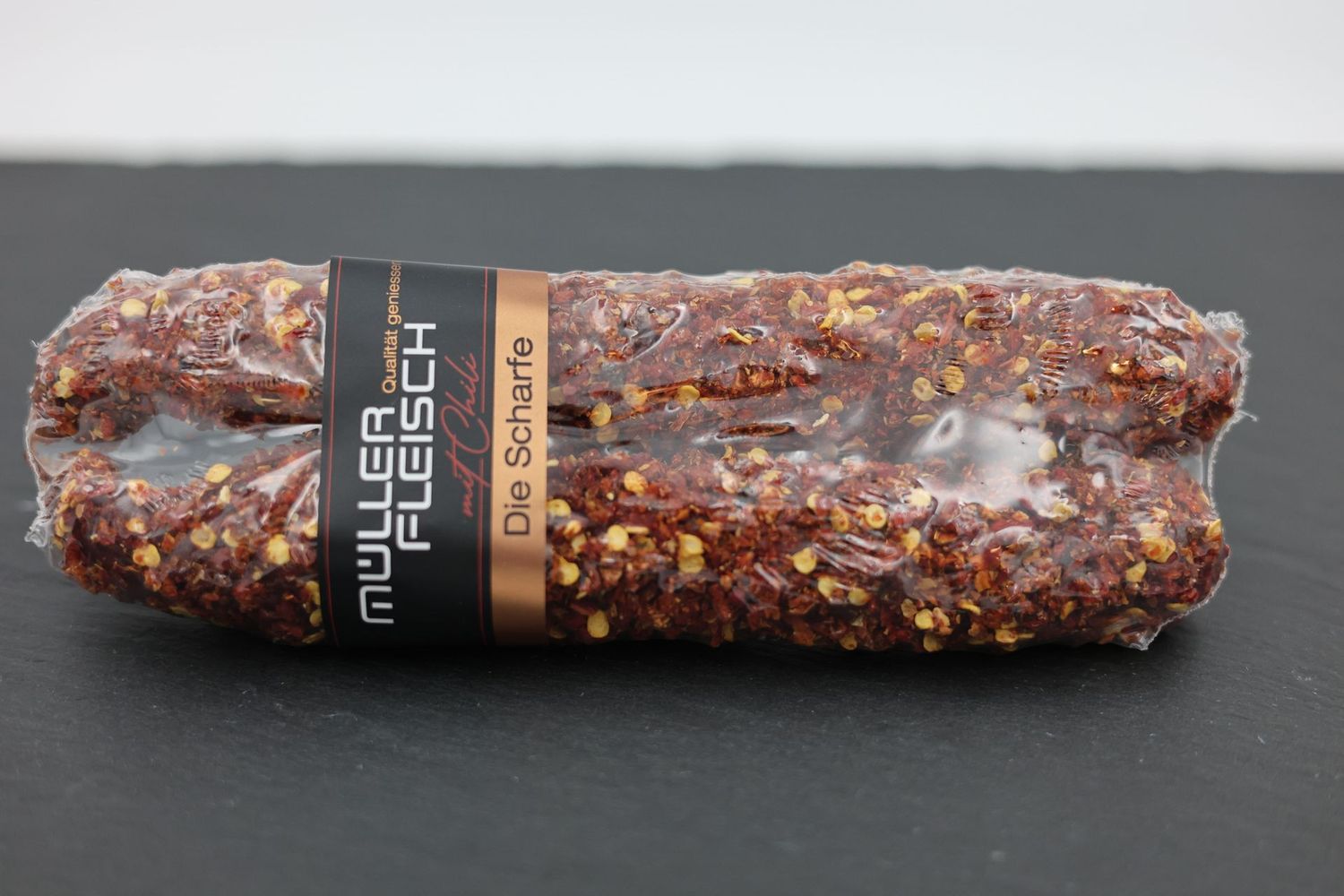 Die Scharfe mit Chili Die Scharfe mit Chili