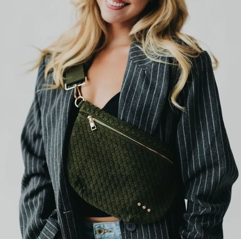 Handbags-Totes-Purses-Wallets