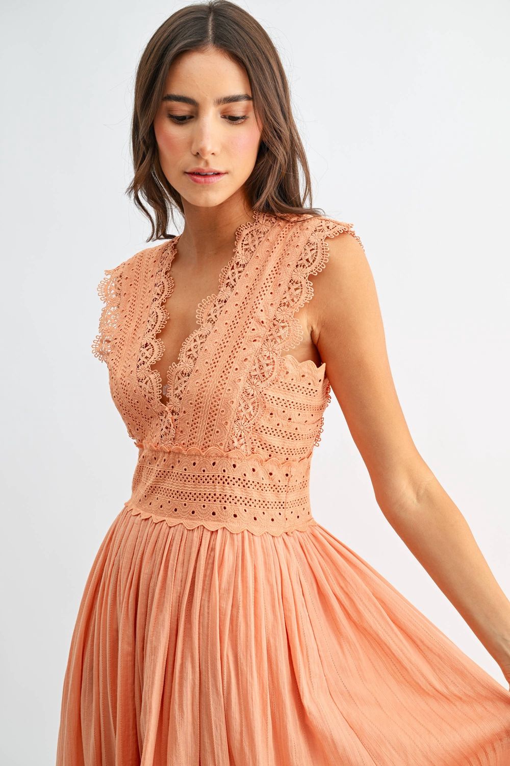 Flowy Lace Midi Dress