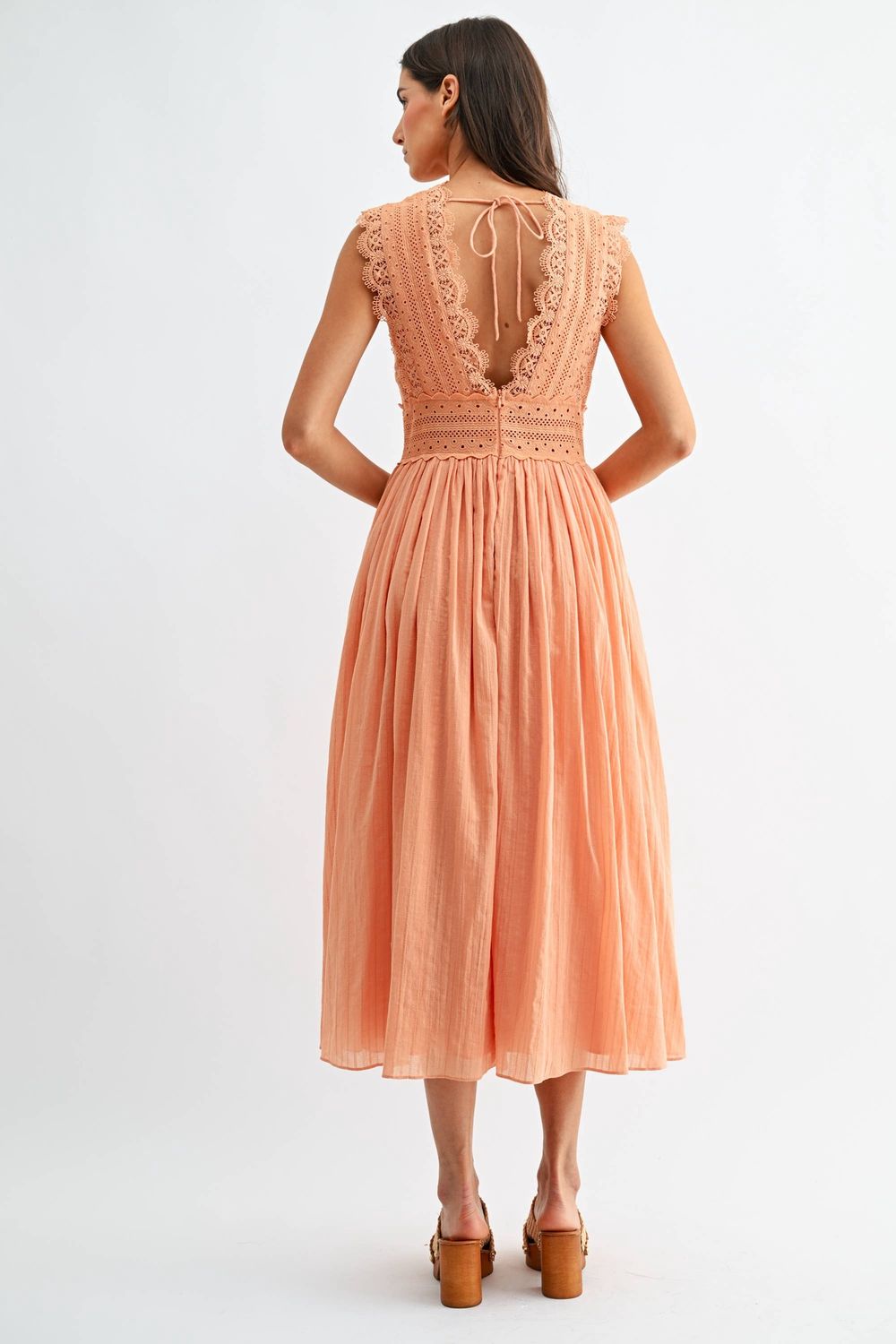 Flowy Lace Midi Dress