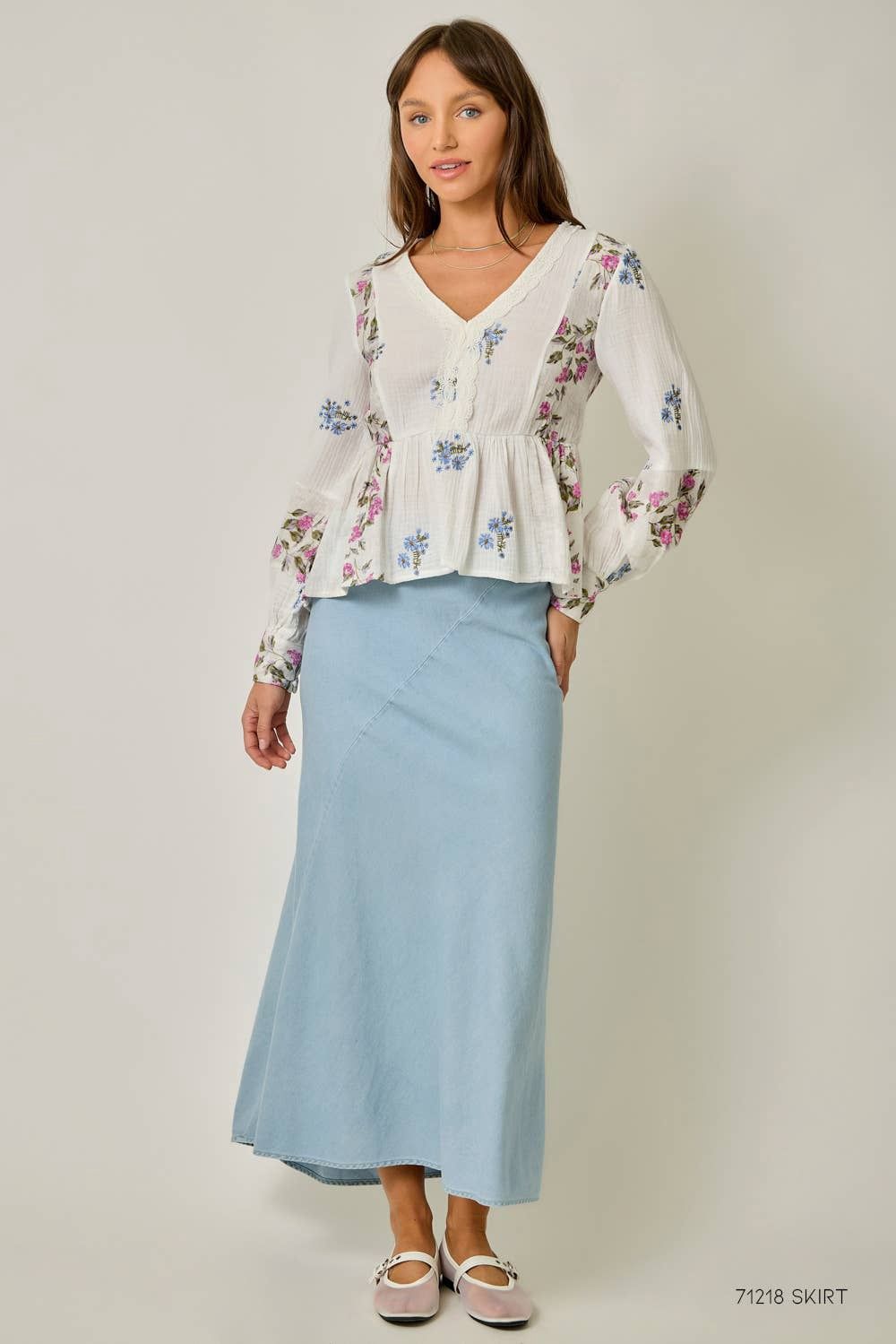 Embroidery Mixed Print Blouse