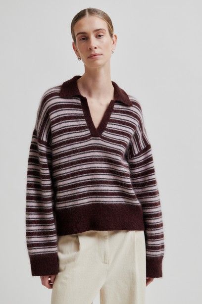 Second Female Vienna Knit Collar