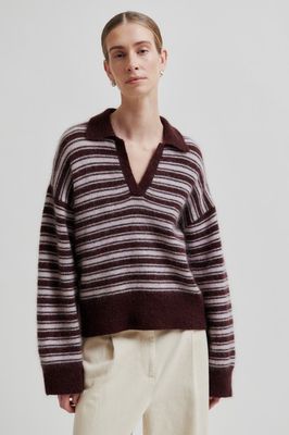 Second Female Vienna Knit Collar