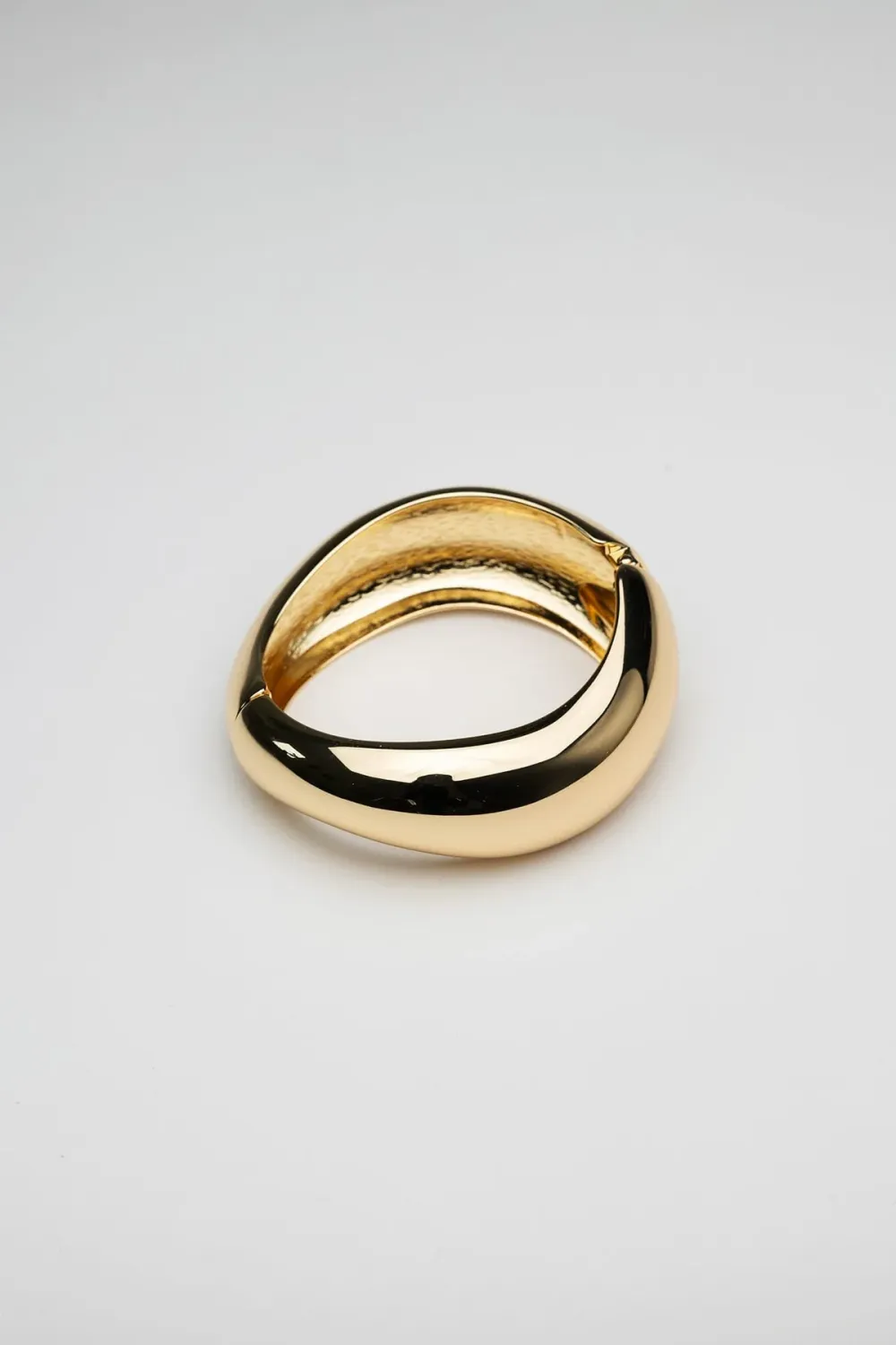 Bow19 Wave Bracelet Gold