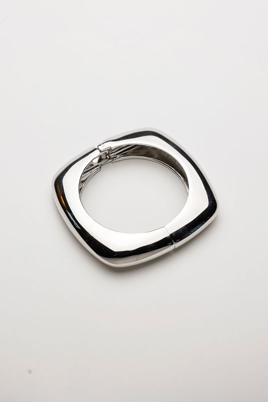 Bow19 Square Bracelet Silver