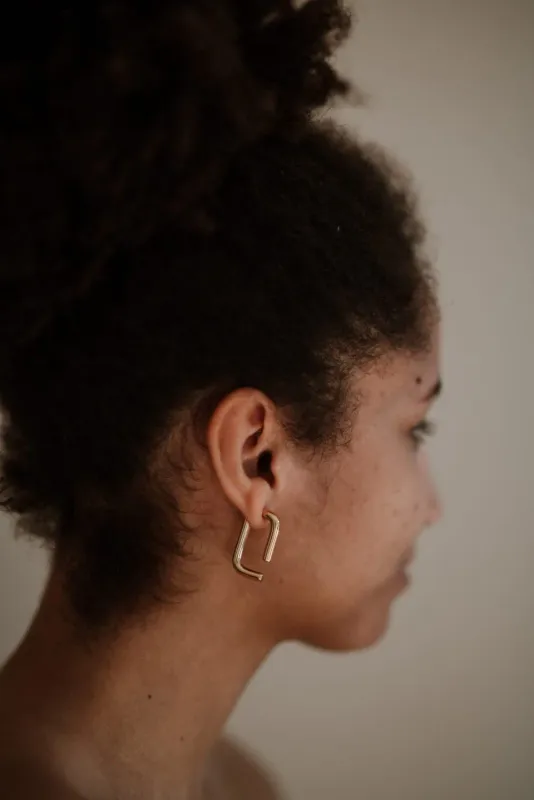 Bandhu Linked Oorbellen Goud