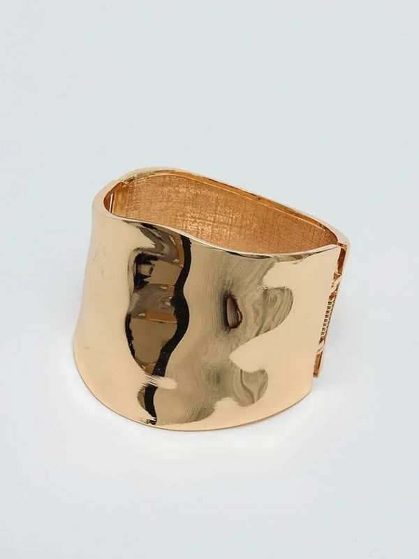 Bow19 Bold Bracelet Gold