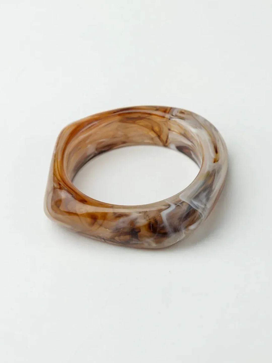 Bow19 Big Square Bracelet Light Brown