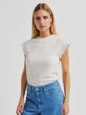 Second Female Paria Tee Tofu