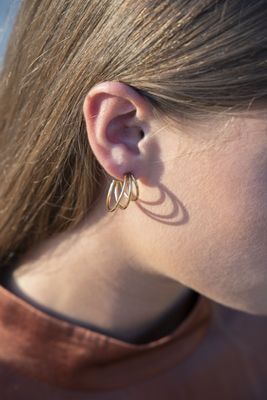 Bandhu Wire Oorbellen Goud