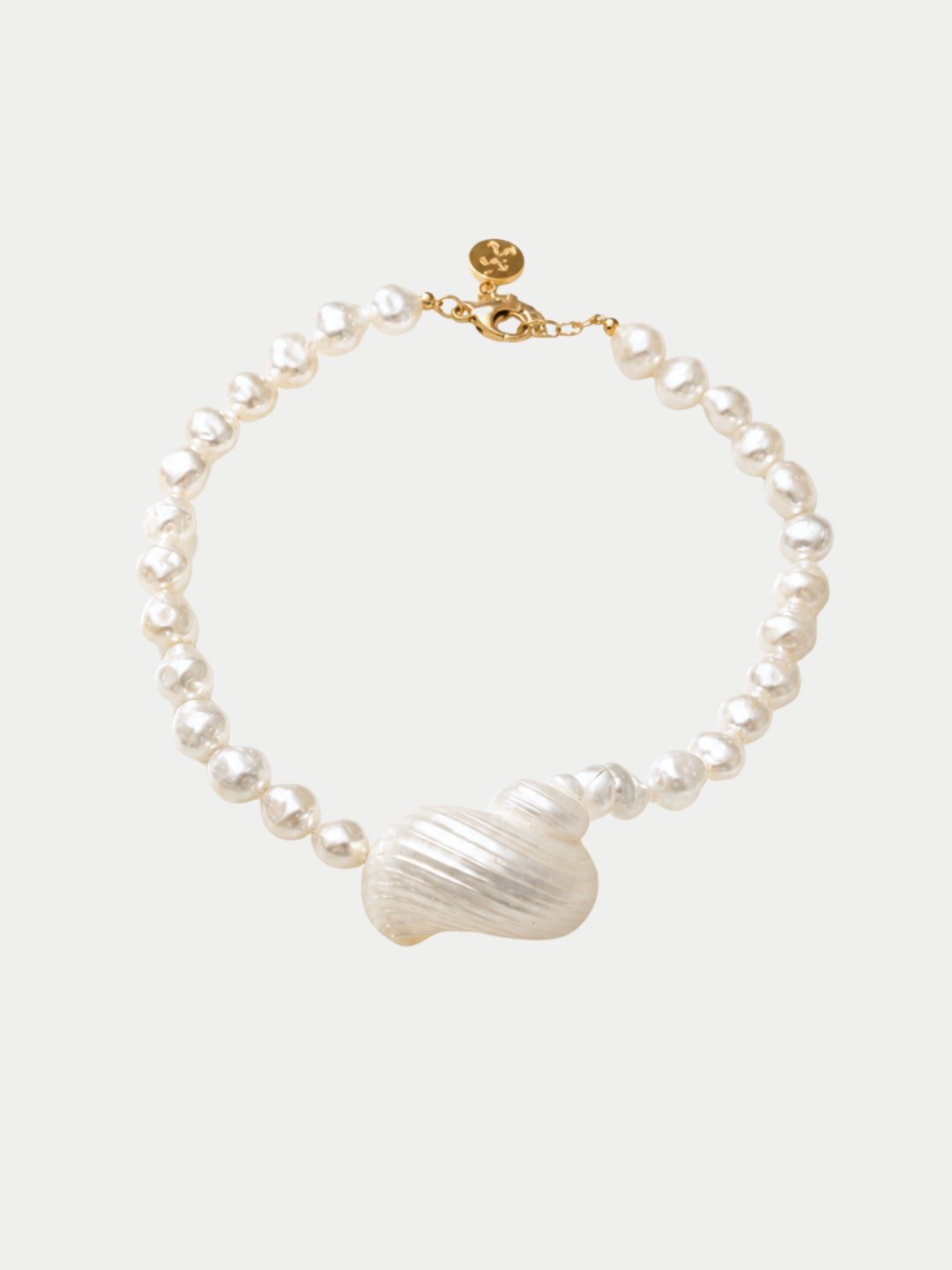 Bow19 Bold Shell Necklace Off White