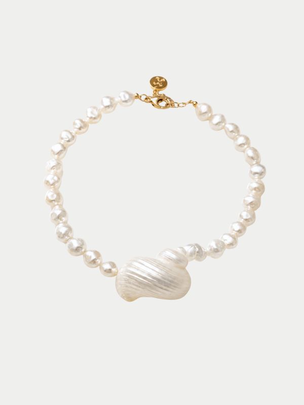 Bow19 Bold Shell Necklace Off White