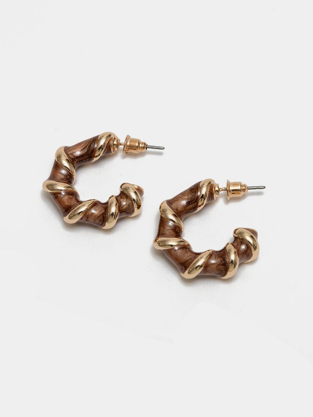 Bow19 Birgitte Earrings Dark Camel