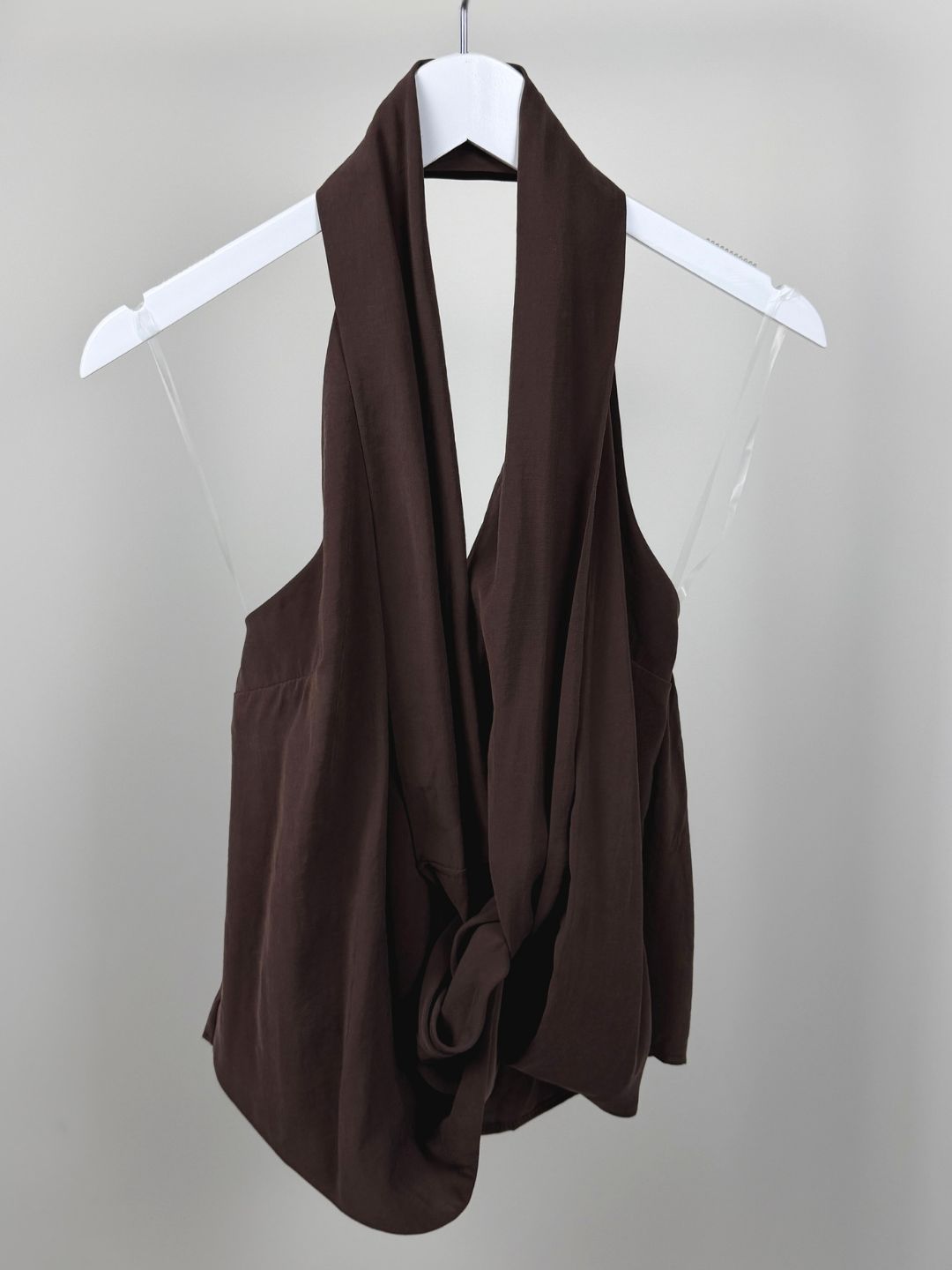 BY DOUS Halter Top Bruin