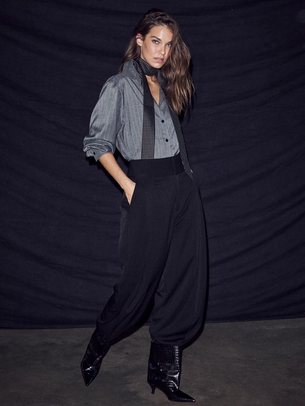 Haute L'Amitie Zeppe Pleat Pant Black