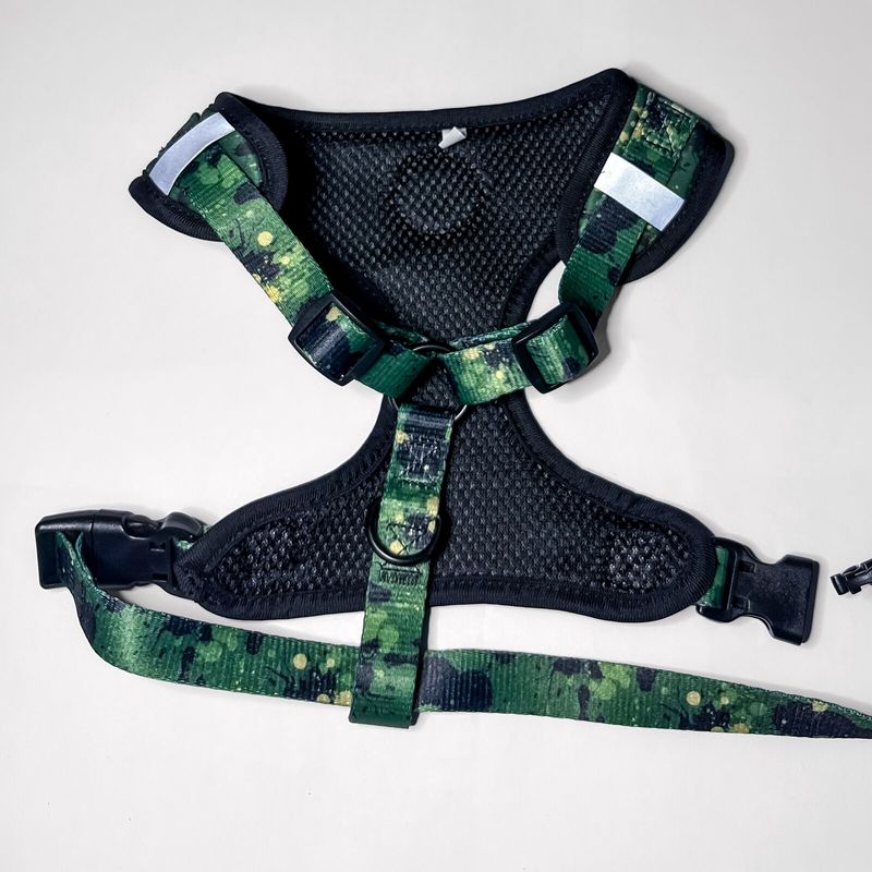 Jungle Splash Adjustable Harness