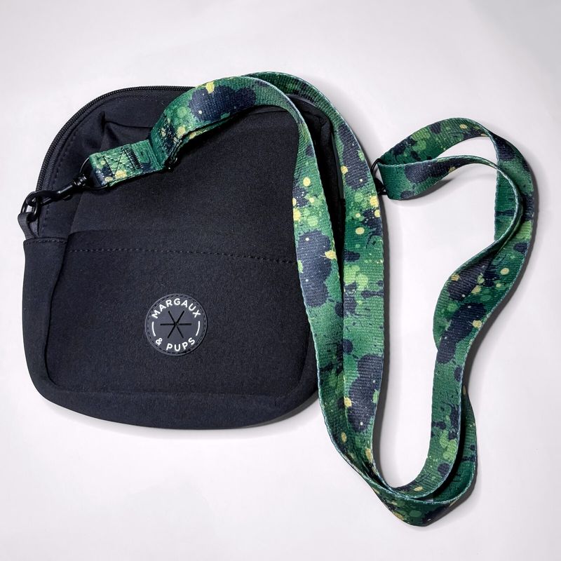 Jungle Splash Bag &amp; Straps