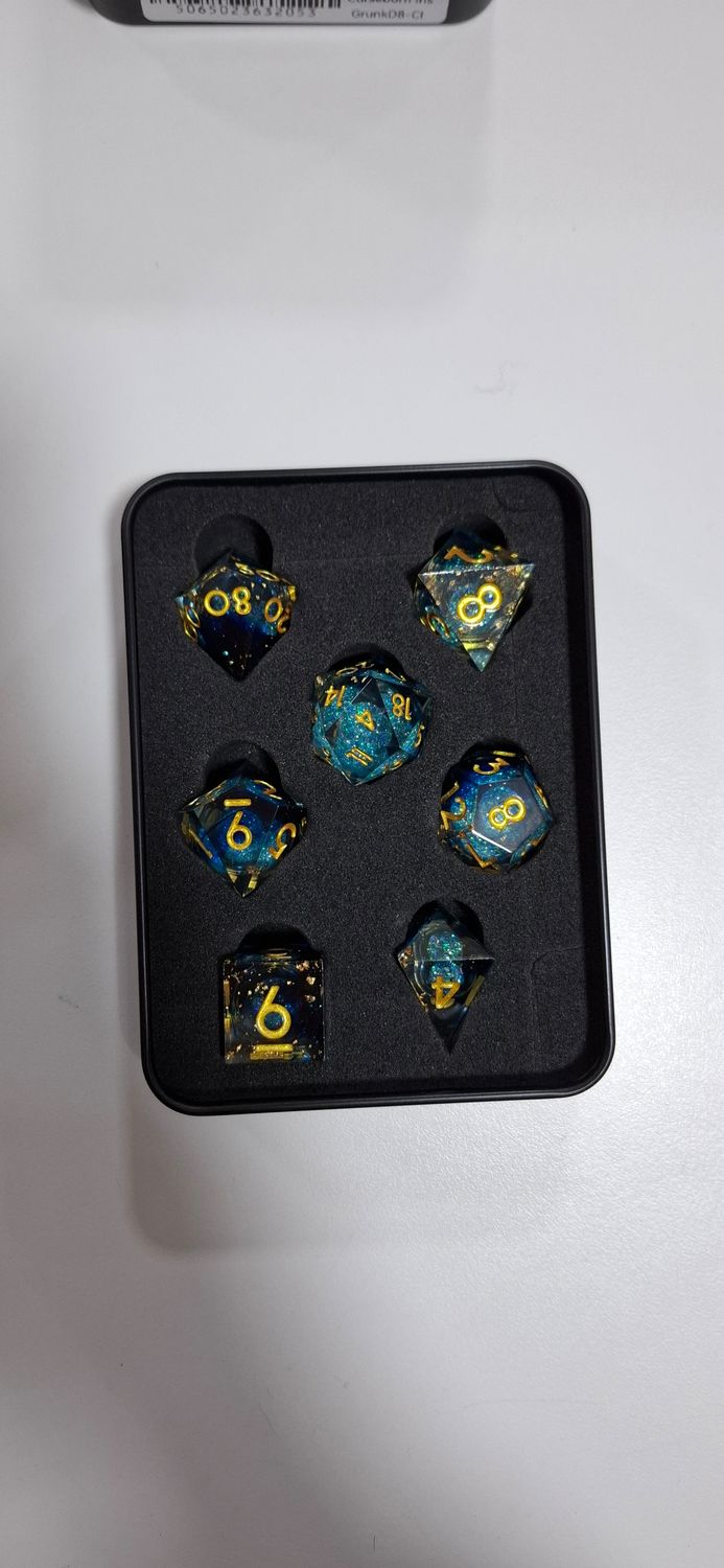 GRUNK'S DICE - SKY SHIMMER
