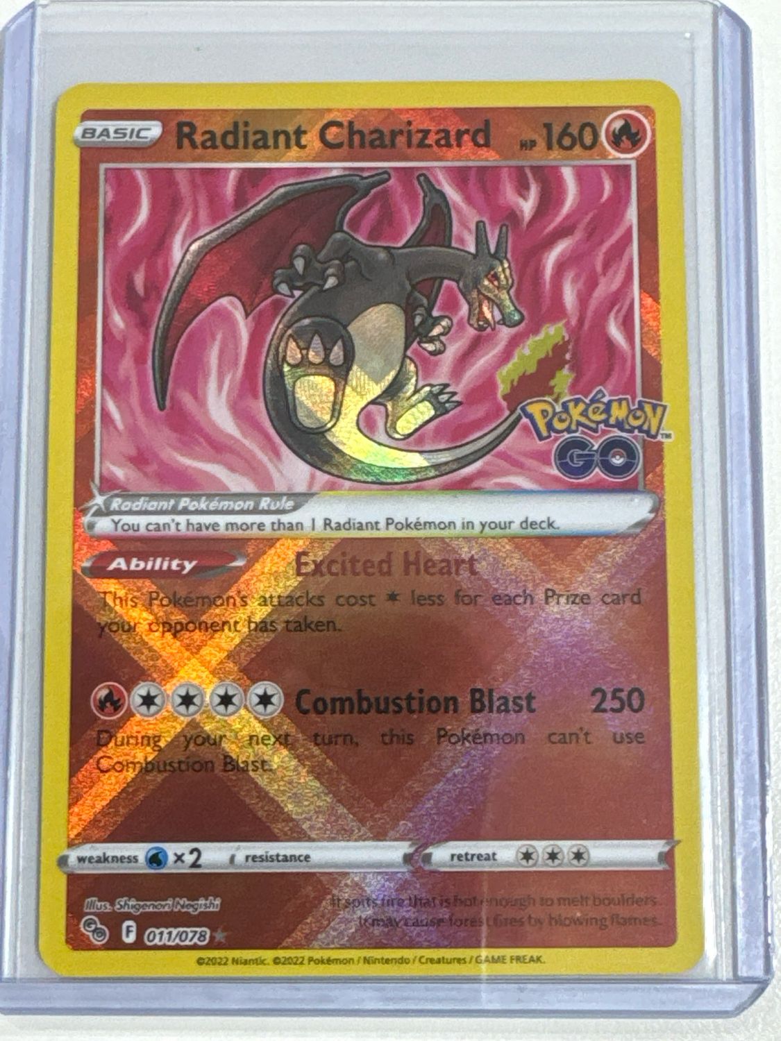 Pokemon TCG : Radiant Charizard (PGO 011)