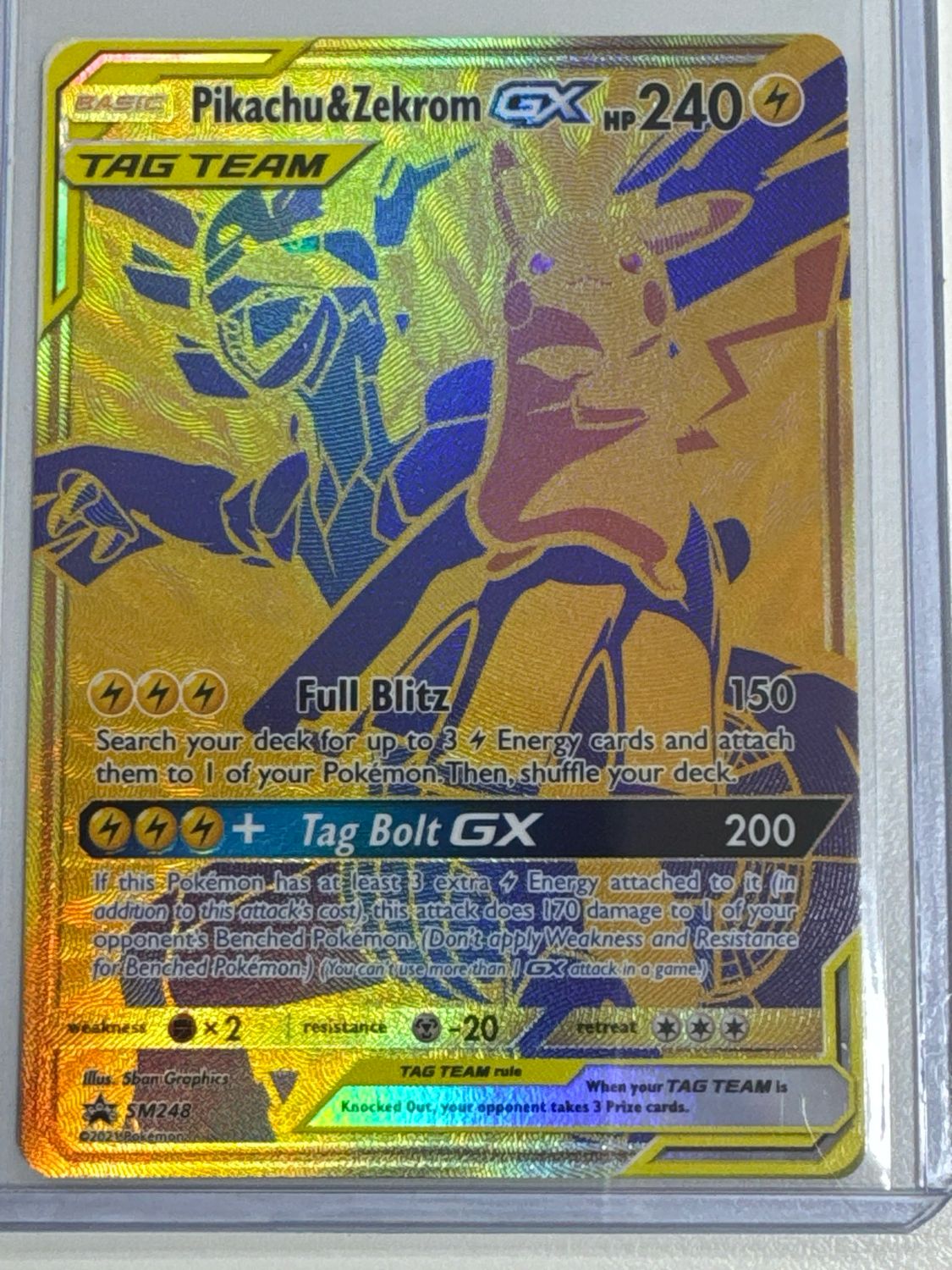 Pokemon TCG : Pikachu &amp; Zekrom GX (SM 248)