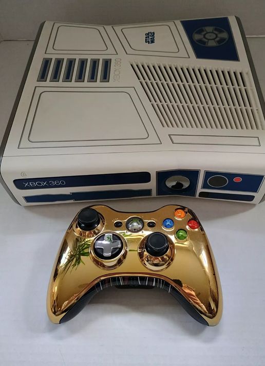 Xbox 360 S Console Star Wars Edition, Condition: System with Controller