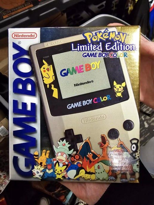 Game Boy Color Console Gold and Silver Pokémon Edition, Condition: CIB
