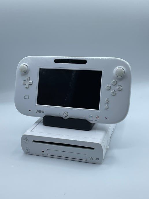 Wii U 8GB Standard Console, Condition: White