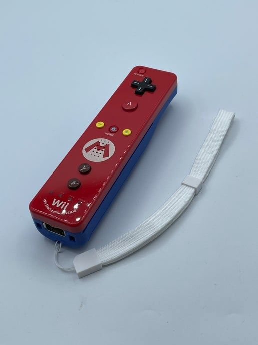 Motion Plus Wiimote Controller Special Edition, Condition: Mario