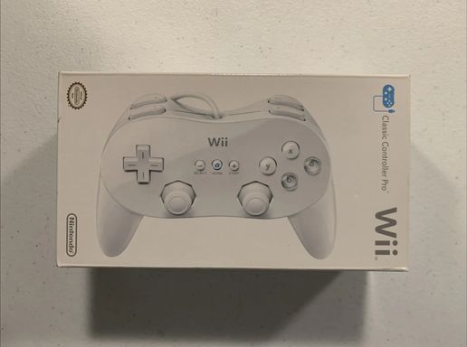 Wii Classic Pro Controller, Condition: New