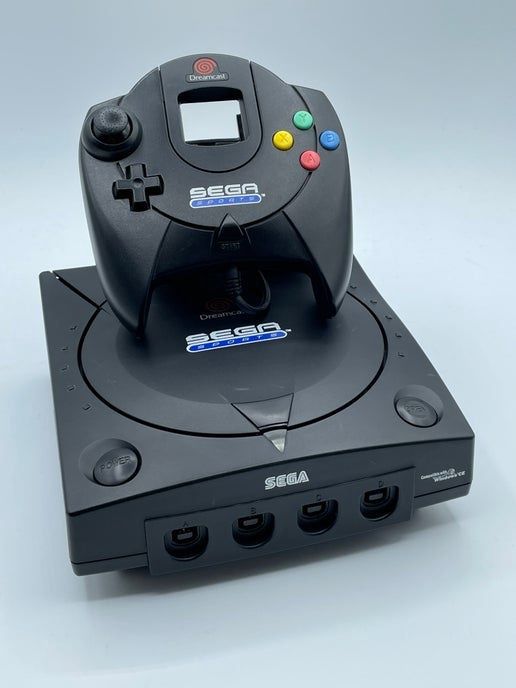 Sega Dreamcast Console Sports Edition, Condition: Sega Sports Edition