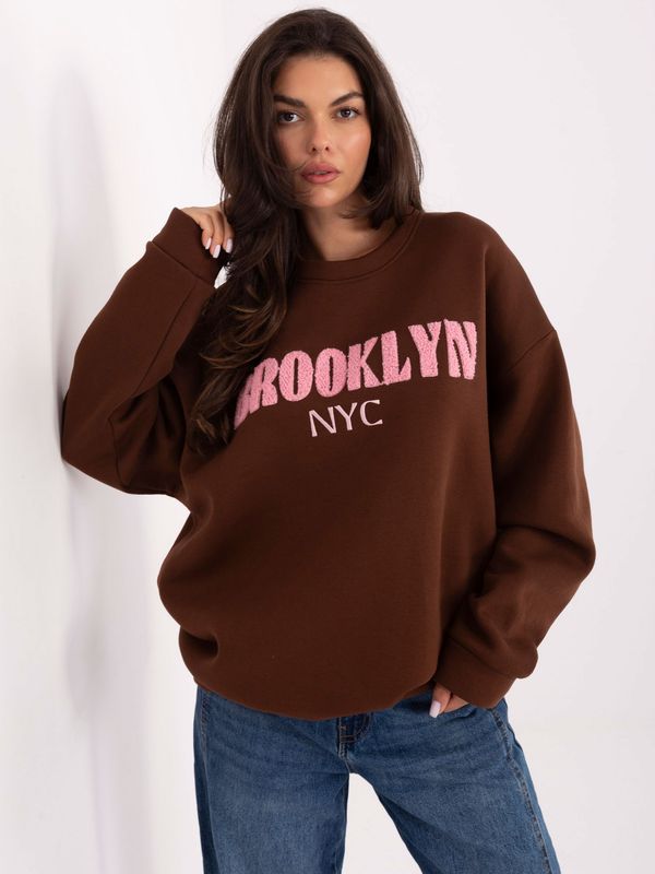 Czekoladowa bluza oversize z haftowanym napisem