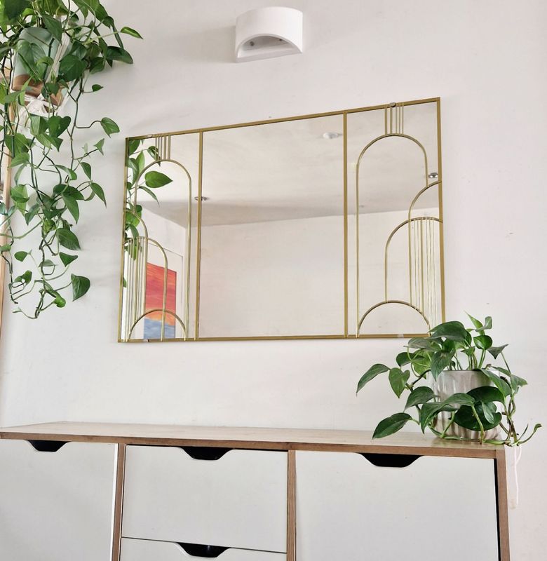 Gold Art Deco Curves. 91x61cm. 3ftx2ft