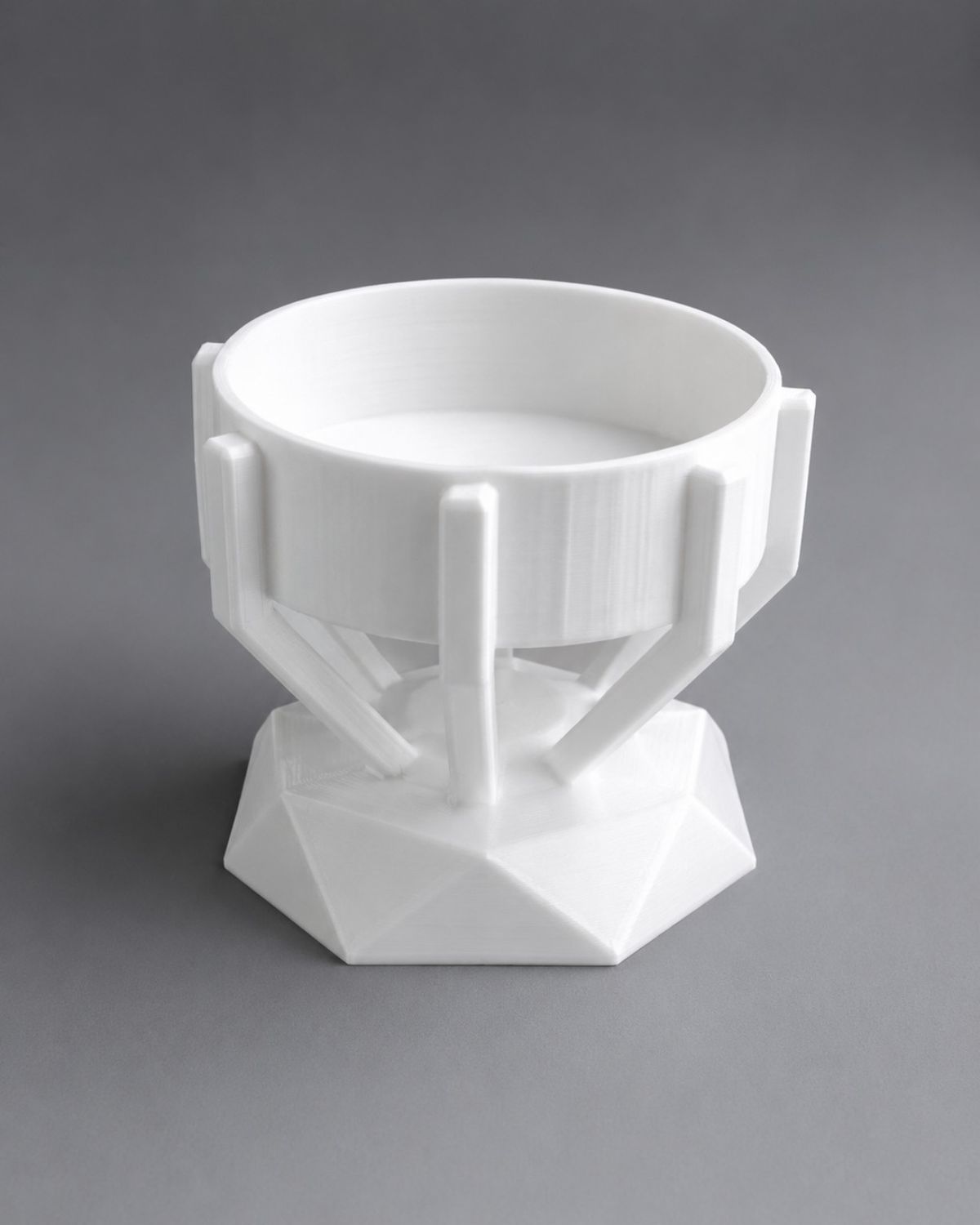 Flowerbox Biały 10 cm – Nowoczesna Osłonka na Kwiaty z Druku 3D