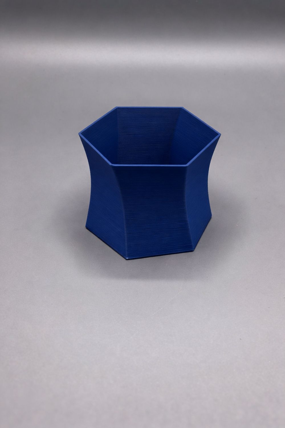 Übertopf Twister Navy Blue Matt