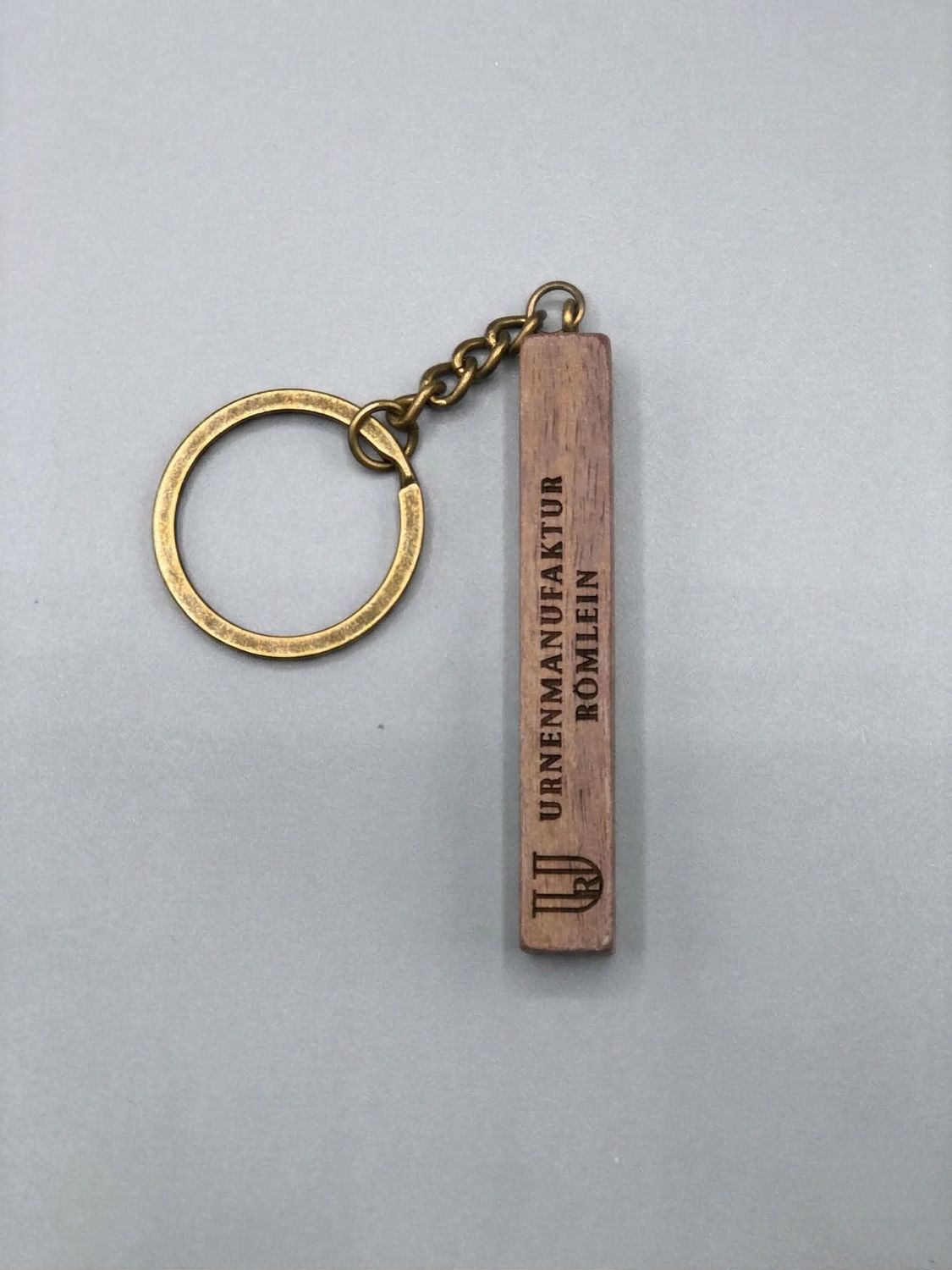 Schlüsselanhänger Nussholz