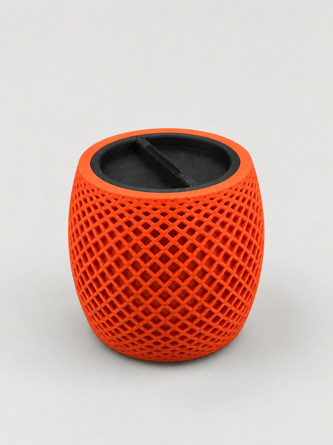 Elian Orange