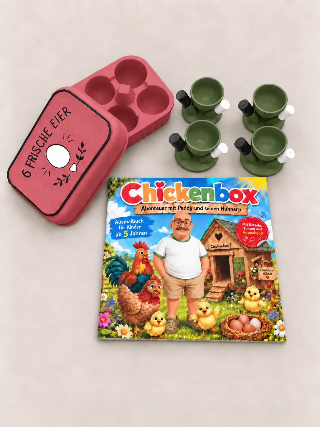 Chickenbox-Set (4 Eierbecher Grün, Eierbox Rosa & Ausmalbuch)