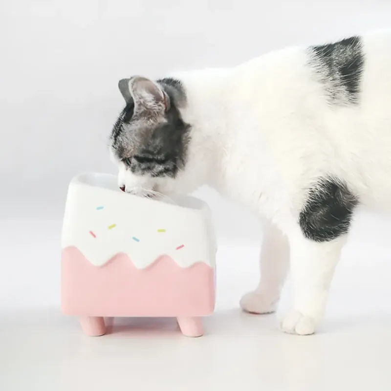Nian Gao Cake Cat Ceramic Bowl