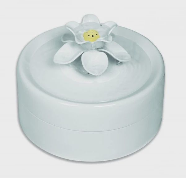 Pioneer Pet Magnolia Fountain 55 OZ