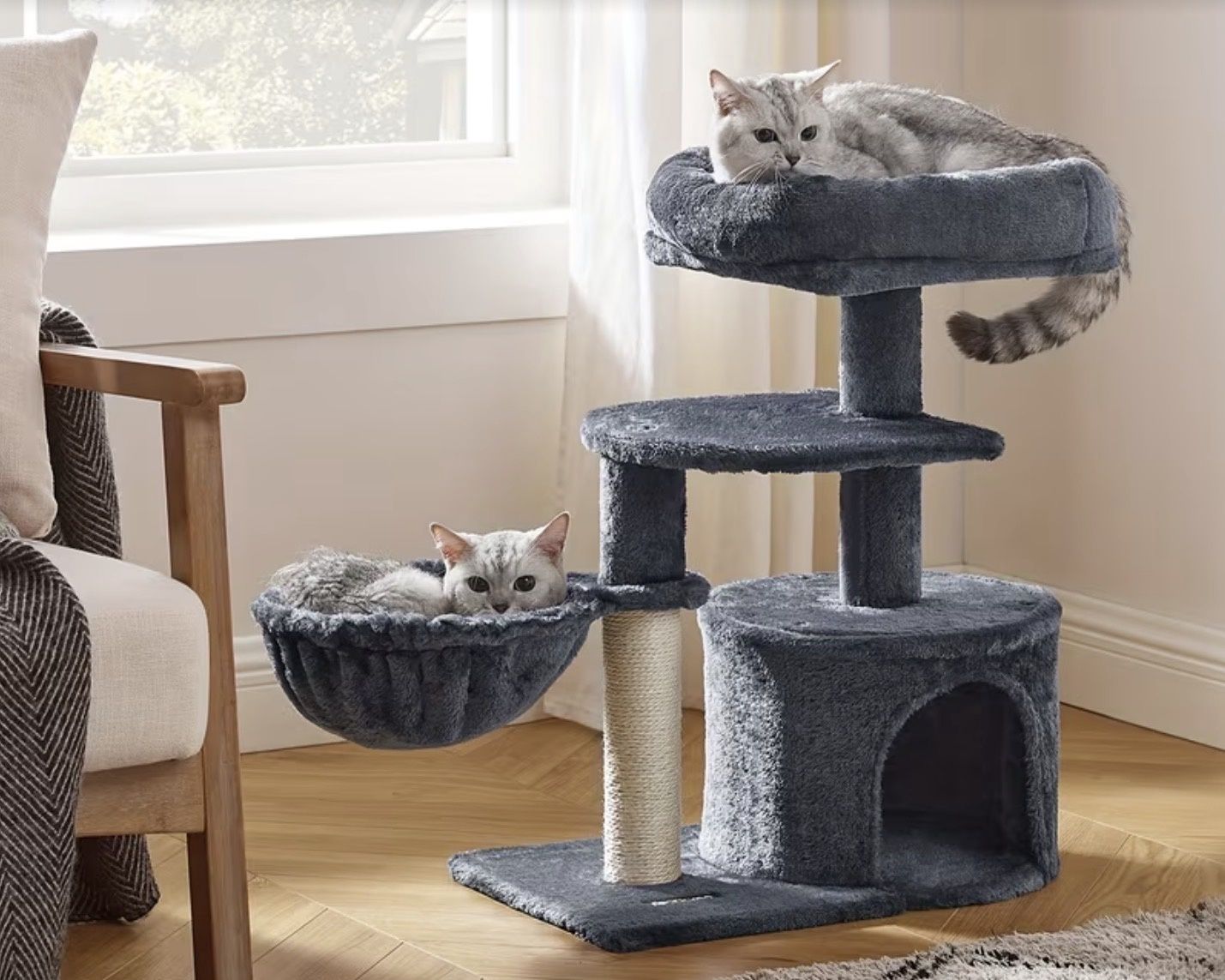 Light Grey Cat Tree, Small Cat Tower &amp; Condo with featuring Scratching Post &amp; Basket, Multi-level