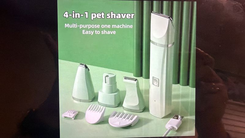 Electronic Pet Grooming Kit 4 in 1 blade parts, with Nail Grinder- Rechargeable cable